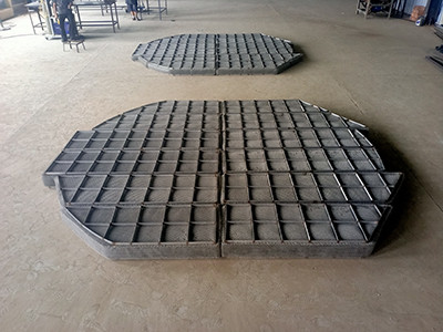 抽屜式絲網(wǎng)除沫器圖片4